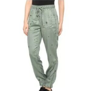 C&C California Stars Print Jogger Style Pants 100% Lyocell Medium
